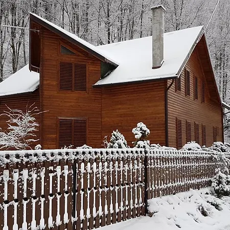 Krokusz Kulcsoshaz - Boga Chalet Pietroasa (Bihor)